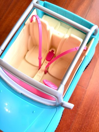 FUORISTRADA VINTAGE“BARBIE BEACH FUN” MATTEL 2005