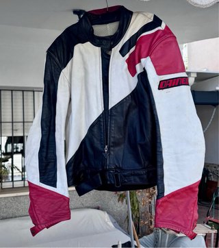 Mono Dainese 2 piezas talla 54 Con protecciones