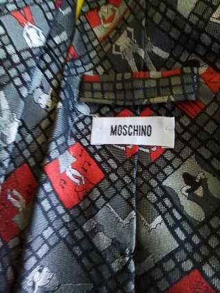 Corbatas Moschino Seda Italiana