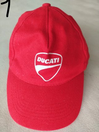 2 Gorras Ducati Rojas