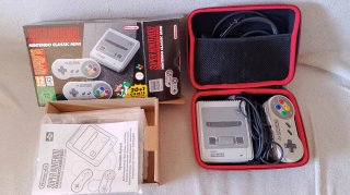 Super Nintendo Classic Mini + Accesorios