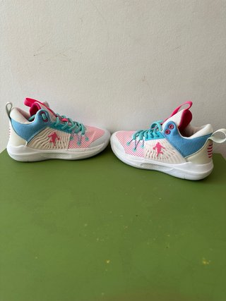 Tenis Deportivos Rosas y Turquesa
