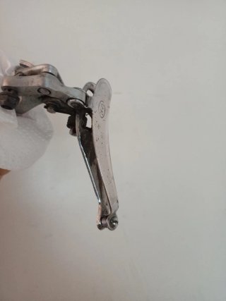Desviador delantero bicicleta Zeus.