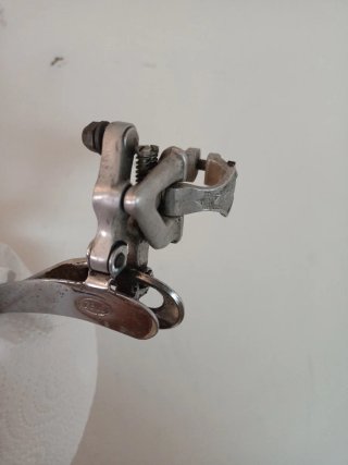 Desviador delantero bicicleta Zeus.