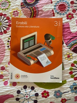 EUSKARA ETA LITERATURA ERABILI 3 DBH MUNDUAK ER...