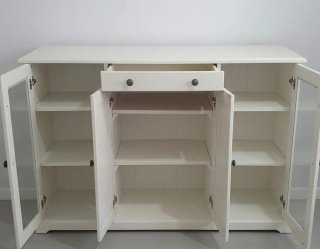 Aparador Blanco Ikea y puertas cristal