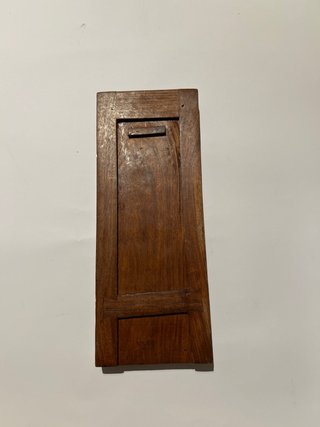 Fermalibri Estendibile Vintage in Legno Intagliato