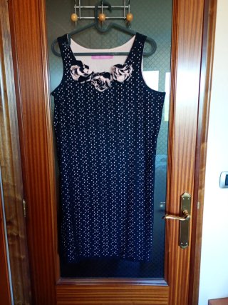 Vestidos varios ceremonia/diario 20 € cada uno