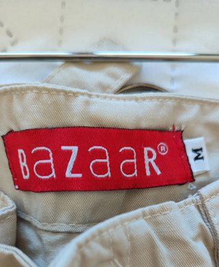 Pantalón cargo beige Bazaar