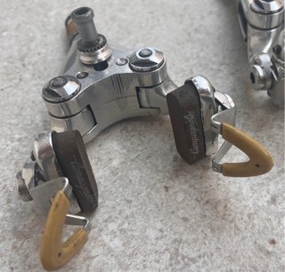 Campagnolo C-Record Delta 5 Pivot