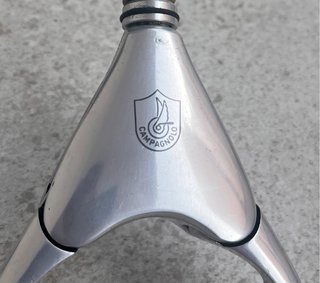Campagnolo C-Record Delta 5 Pivot