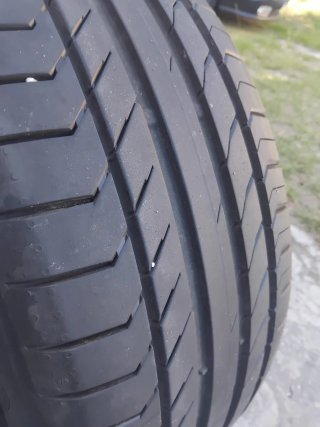 Neumáticos Continental 235/50 R18 98 V