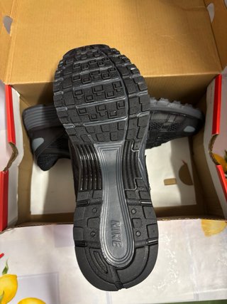 Nike P6000 Negras (43)