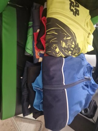 8 Chándales Infantiles talla 6