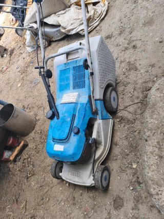 Cortacésped Yamaha 42