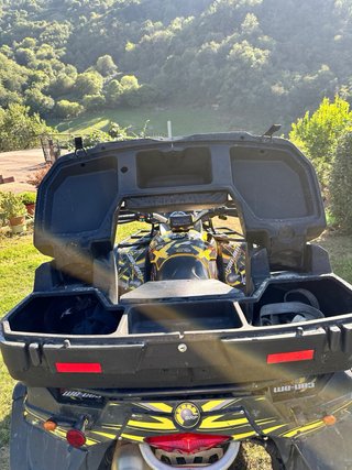 Can-Am Outlander 800R Negro/Amarillo