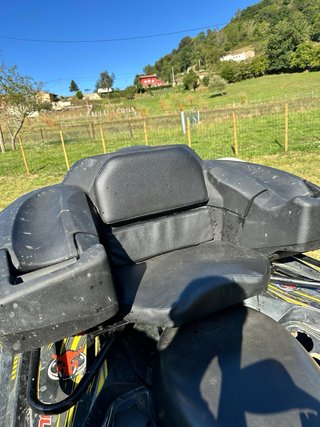 Can-Am Outlander 800R Negro/Amarillo