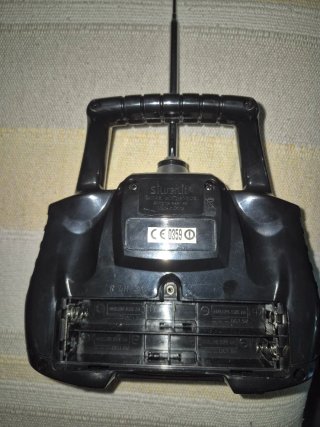 Coche Teledirigido Silverlit Nissan Calsonic