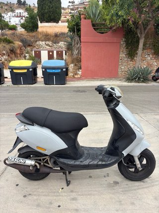 Piaggio Zip 50cc 2t Scooter