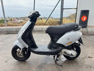 Piaggio Zip 50cc 2t Scooter