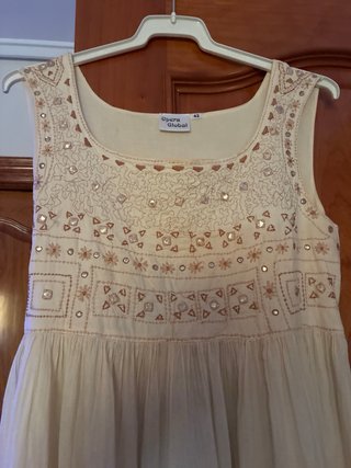 Vestido veraniego beige