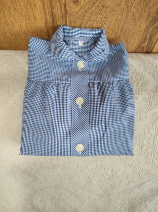 Oferta❤️Bata escolar azul  talla 4