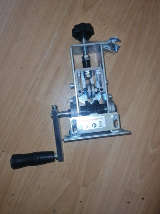 Peladora de cable manual