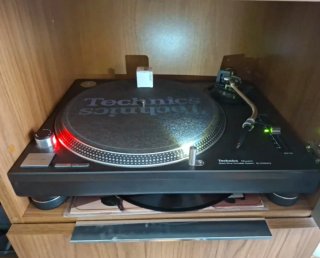 Technics SL-1210 MK2 Giradischi impeccabile con tutto