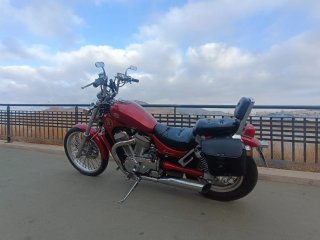 Suzuki Intruder VS 800 - Moto Custom