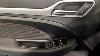 MG ZS LUXURY TURBO TECHO SOLAR 2022