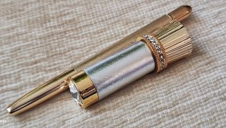 Funda pintalabios y lápiz ojos oro/plata