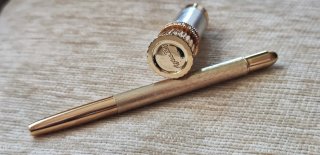 Funda pintalabios y lápiz ojos oro/plata