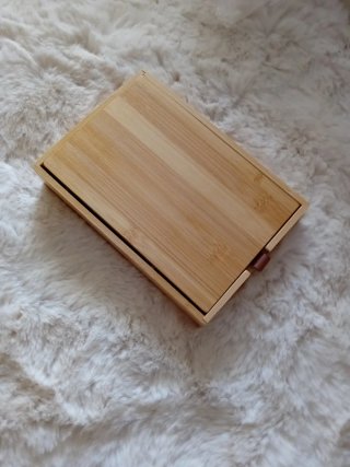 Joyero de madera con espejo