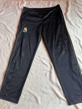 Pantalón Real Madrid Negro Dorado