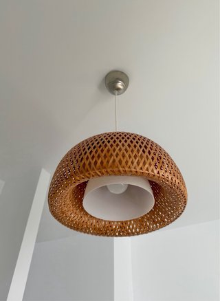 2 Lámparas IKEA BÖJA bambú – mesa + techo a juego