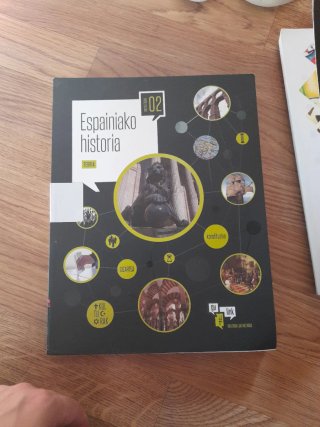 Espainiako historia, Batxilergoa 2, Giza eta gi...