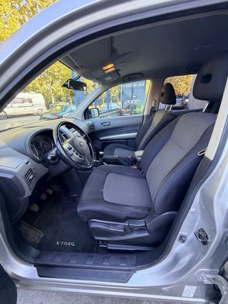 Nissan X-Trail 2.0 4x4 2007 330 mil km con libro