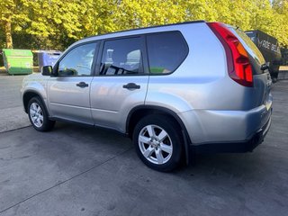 Nissan X-Trail 2.0 4x4 2007 330 mil km con libro