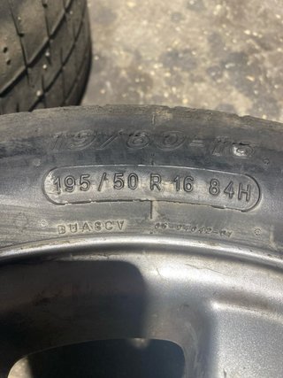 Slicks agua mw1 michelin 16 pulgadas