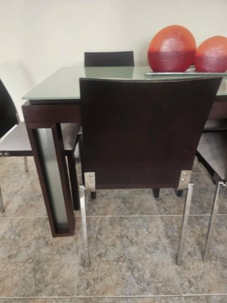 Mesa comedor y 6 sillas