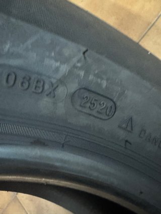 Neumático Michelin Latitude Tour HP 215/65R16 98H