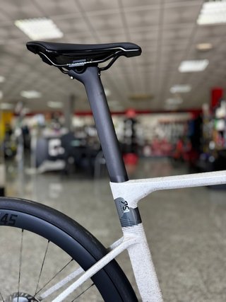 BH RS1 4.5 Bicicleta de carretera
