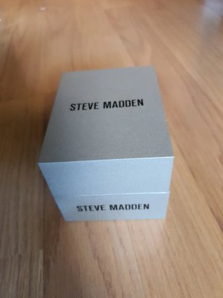 Reloj Steve Madden Hombre Plata