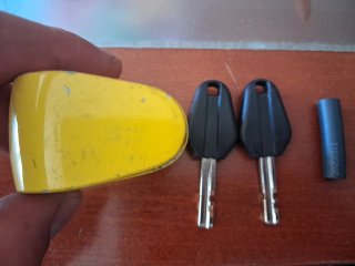 Antirrobo moto con 2 llaves