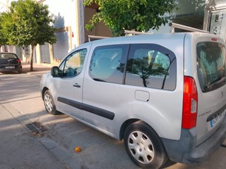 Peugeot Partner teppe