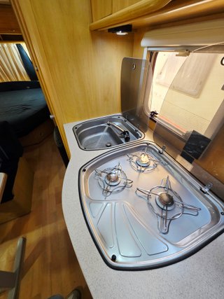 DETHLEFFS CAMPER 560 SK