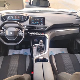 Peugeot 3008 2020