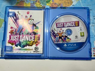 Lote 4 Juegos PS4: COD WW2, Just Dance 2019, FIFA