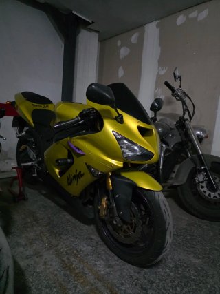 Kawasaki Ninja ZX6R 636