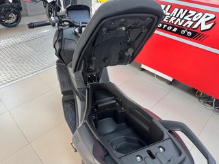 Wottan GT2 300 Gris Maxi-Scooter
